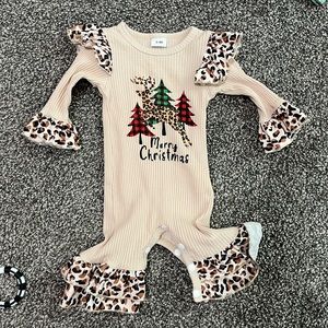 Baby girl Christmas outfit 0-3 months
